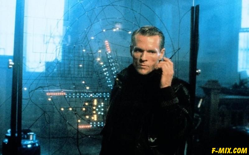 Крепкий орешек 2 (1990) кадр из фильма 7