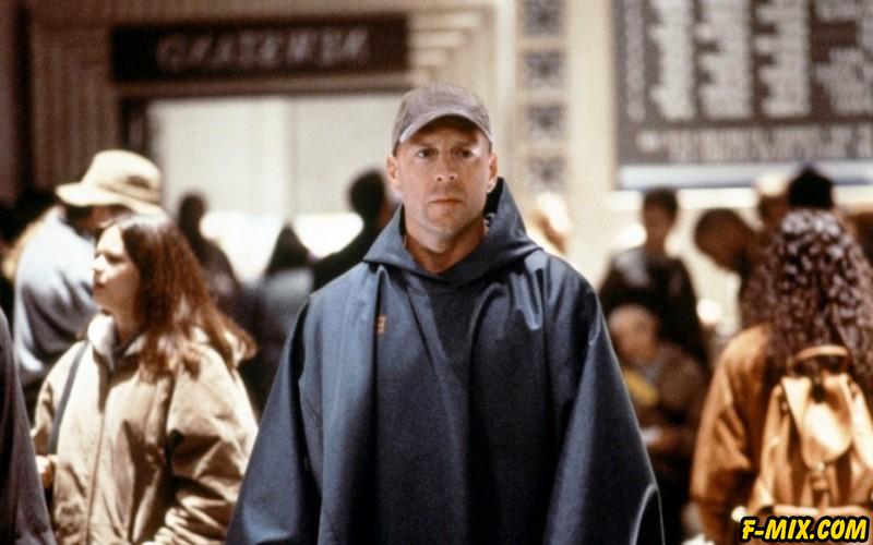 Неуязвимый (2000) кадр из фильма 4